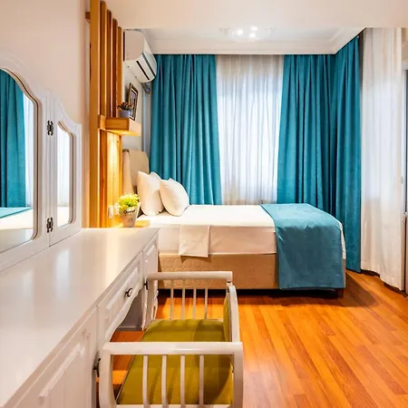 Hotel apartamentowy Maniz 4*