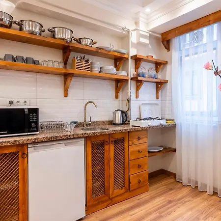 Maniz شقة فندقية 4*