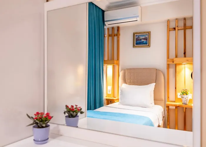 Maniz Apart-hotel 3*