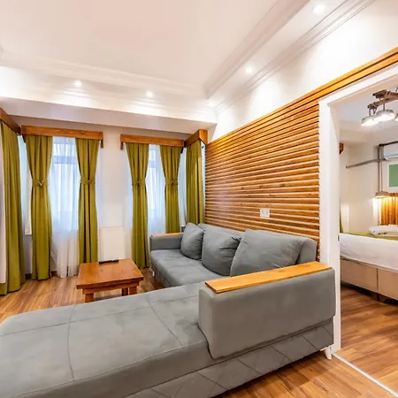Maniz Apart Otel *
