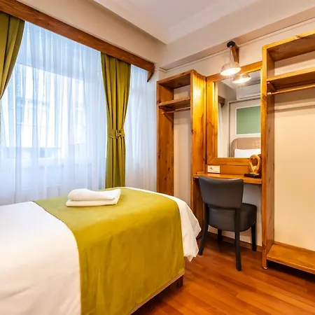 Maniz Apart Otel